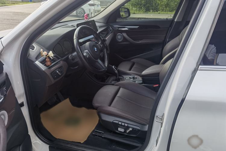 Used BMW X1 2022 sDrive25Li Leading Model Interior 1