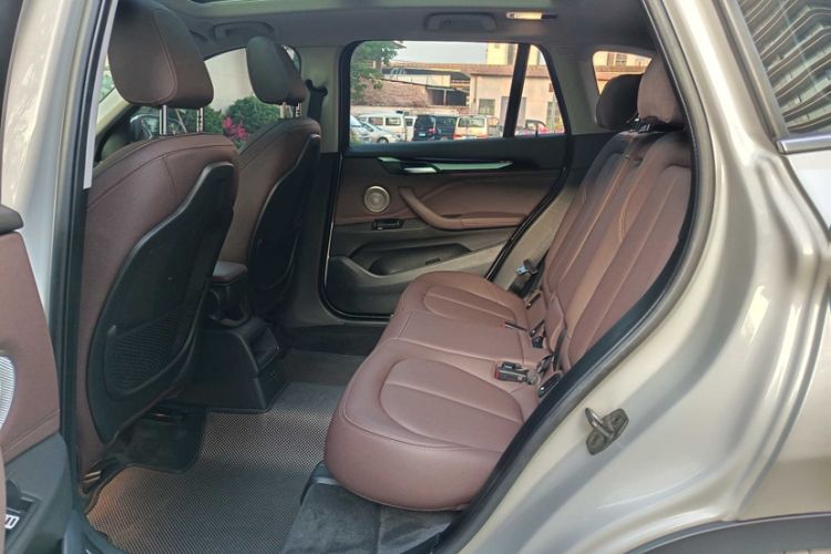 Used BMW X1 2022 sDrive20Li Fashion Model Interior 10
