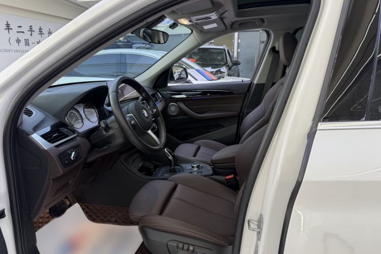 Used BMW X1 2022 sDrive25Li Leading Model Interior 2