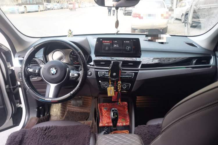 Used BMW X1 2022 sDrive25Li Leading Model Interior 2
