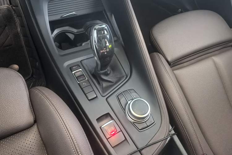 Used BMW X1 2022 sDrive25Li Leading Model Interior 3