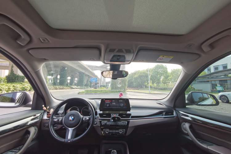 Used BMW X1 2022 sDrive25Li Leading Model Interior 3