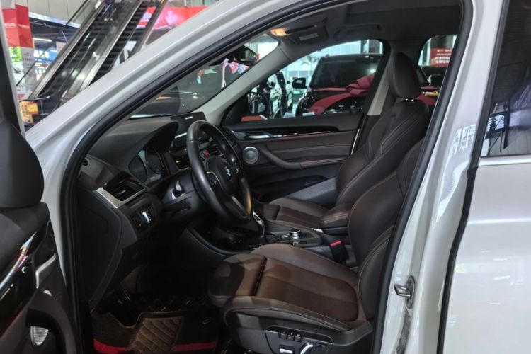 Used BMW X1 2022 sDrive25Li Leading Model Interior 3