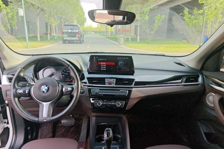 Used BMW X1 2022 sDrive25Li Leading Model Interior 3