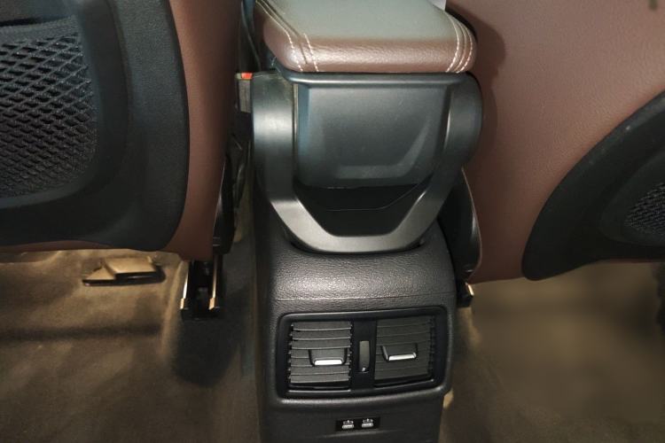 Used BMW X1 2022 sDrive25Li Leading Model Interior 3