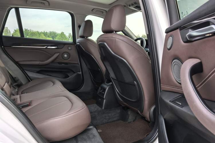 Used BMW X1 2022 Updated xDrive25Li Premium Edition Interior 3