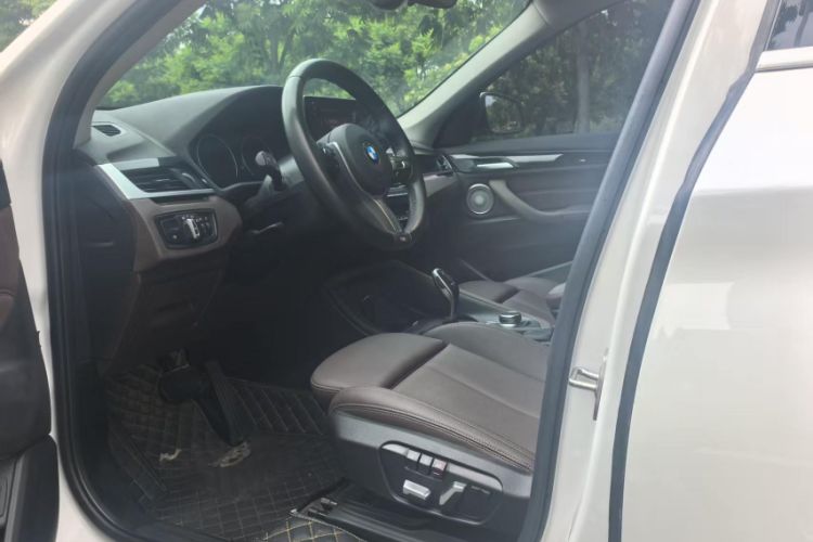 Used BMW X1 2022 sDrive25Li Leading Model Interior 3