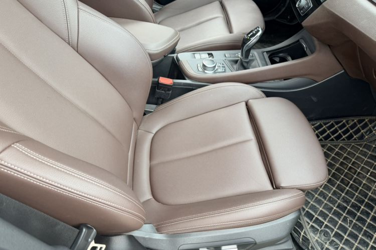 Used BMW X1 2022 sDrive25Li Leading Model Interior 3