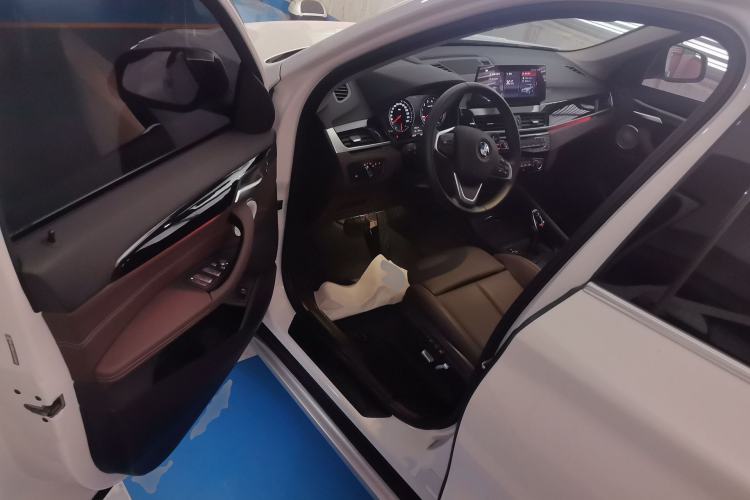 Used BMW X1 2022 sDrive20Li Fashion Model Interior 3
