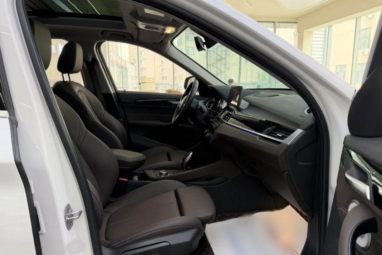 Used BMW X1 2022 sDrive25Li Leading Model Interior 4