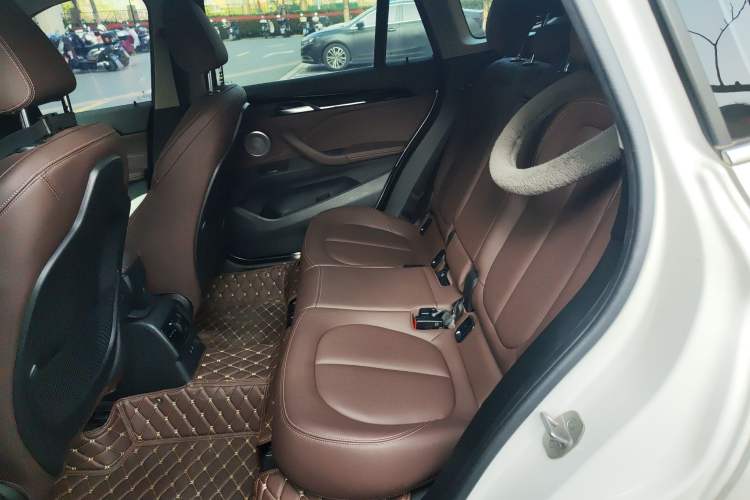 Used BMW X1 2022 sDrive25Li Leading Model Interior 4