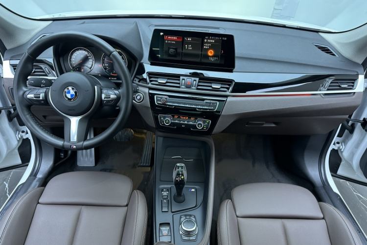 Used BMW X1 2022 sDrive25Li Leading Model Interior 4