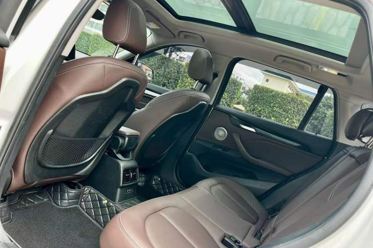 Used BMW X1 2022 sDrive25Li Leading Model Interior 5