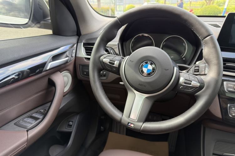 Used BMW X1 2022 sDrive25Li Leading Model Interior 5