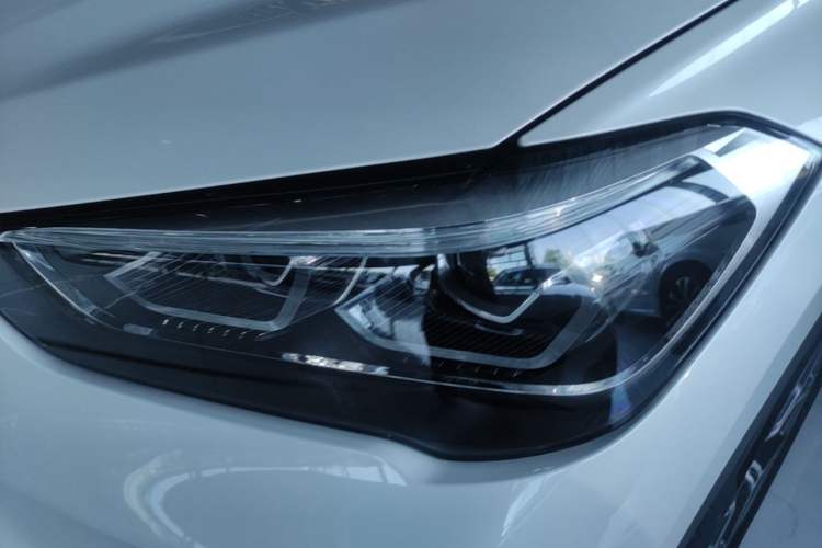 Used BMW X1 2022 sDrive25Li Leading Model Left Front Headlight