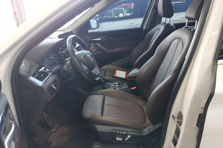 Used BMW X1 2022 sDrive20Li Fashion Model Left Front Seat