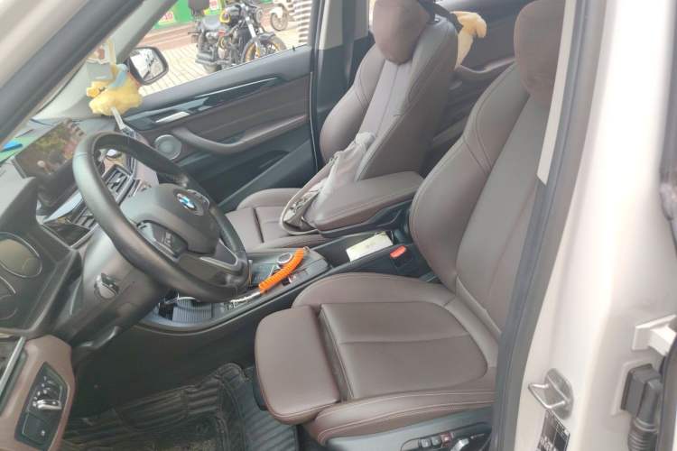 Used BMW X1 2022 sDrive20Li Fashion Model Left Front Seat