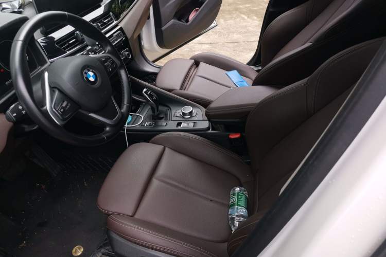 Used BMW X1 2022 sDrive20Li Fashion Model Left Front Seat