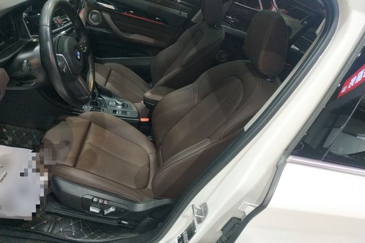 Used BMW X1 2022 sDrive25Li Leading Model Left Front Seat