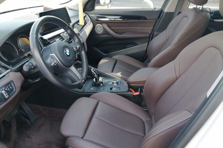 Used BMW X1 2022 sDrive25Li Leading Model Left Front Seat