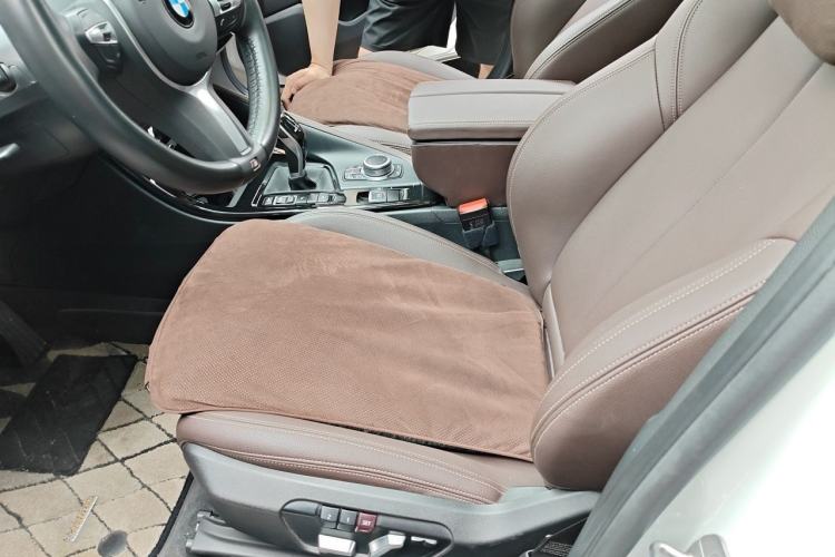 Used BMW X1 2022 xDrive25Li Luxury Model Left Front Seat
