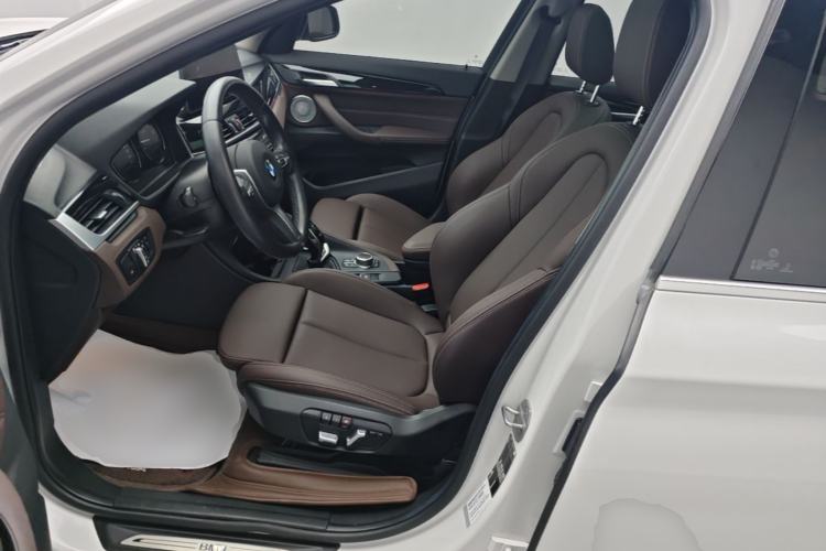 Used BMW X1 2022 sDrive25Li Leading Model Left Front Seat
