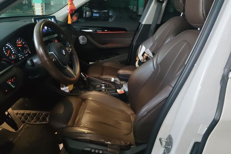 Used BMW X1 2022 sDrive25Li Leading Model Left Front Seat