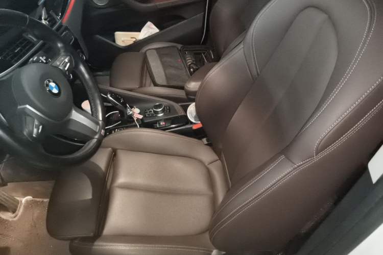 Used BMW X1 2022 sDrive20Li Fashion Model Left Front Seat