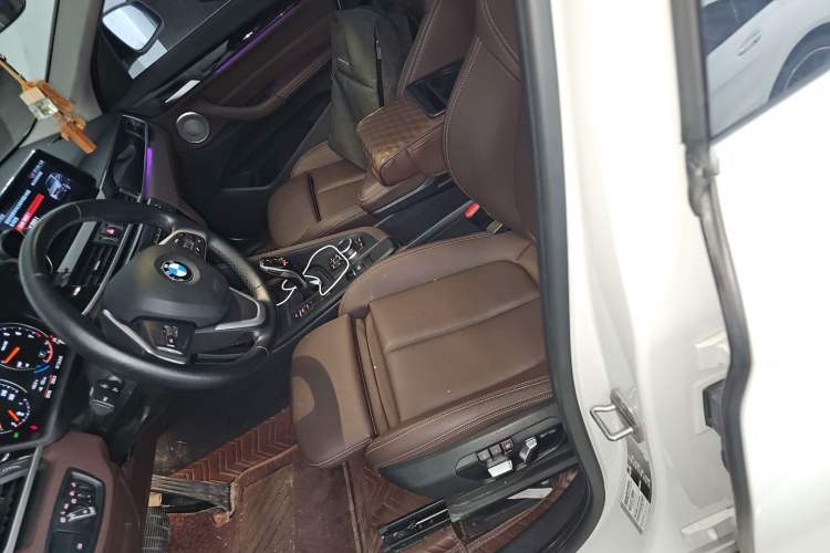 Used BMW X1 2022 sDrive20Li Fashion Model Left Front Seat