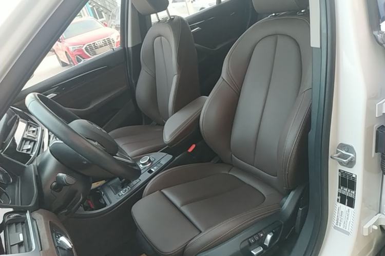 Used BMW X1 2022 sDrive20Li Fashion Model Left Front Seat
