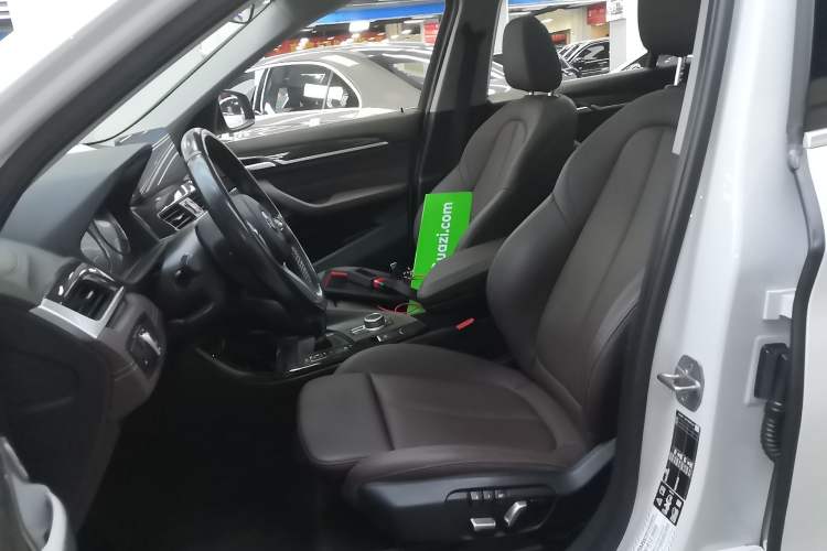 Used BMW X1 2022 xDrive25Li Luxury Model Left Front Seat