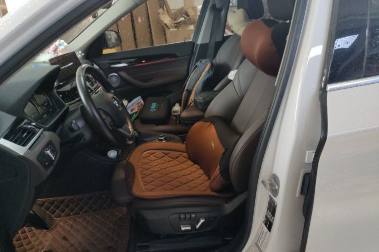 Used BMW X1 2022 sDrive20Li Fashion Model Left Front Seat