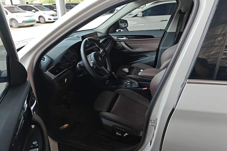 Used BMW X1 2022 sDrive25Li Leading Model Left Front Seat