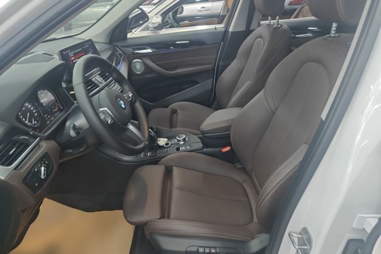 Used BMW X1 2022 sDrive25Li Leading Model Left Front Seat