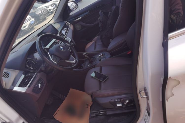 Used BMW X1 2022 sDrive20Li Fashion Model Left Front Seat