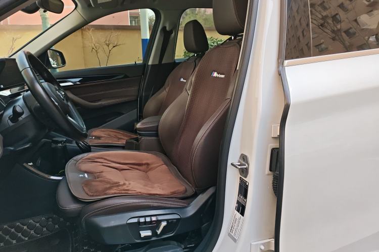 Used BMW X1 2022 sDrive25Li Leading Model Left Front Seat