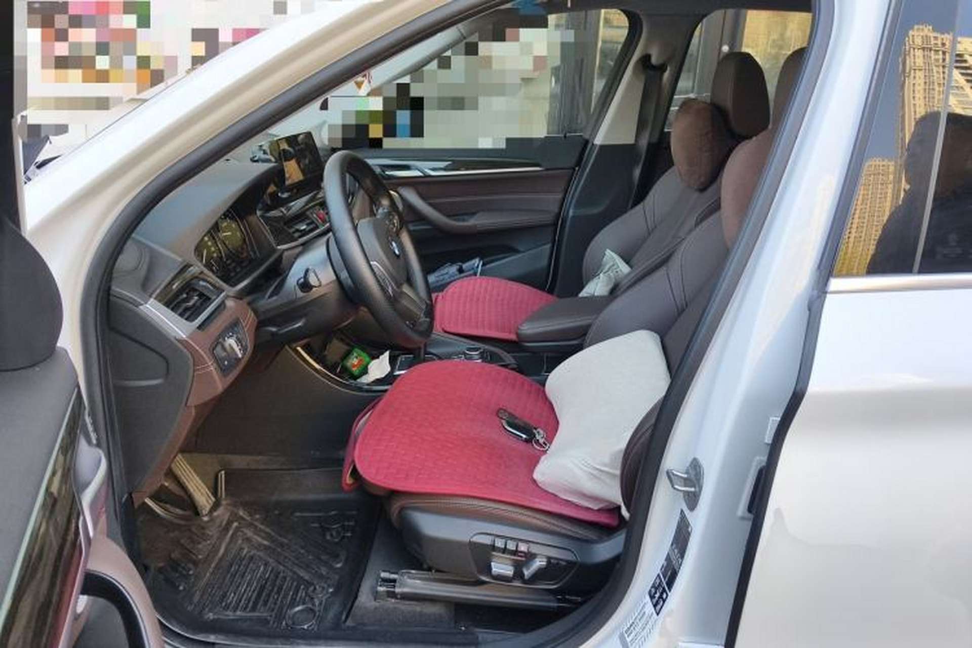 Used BMW X1 2022 xDrive25Li Luxury Model Left Front Seat
