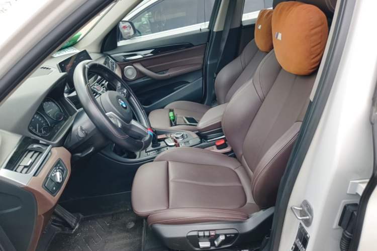 Used BMW X1 2022 sDrive25Li Leading Model Left Front Seat