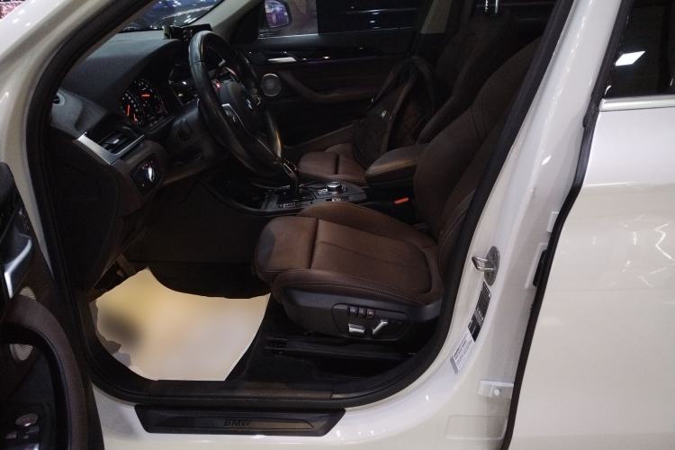 Used BMW X1 2022 sDrive25Li Leading Model Left Front Seat