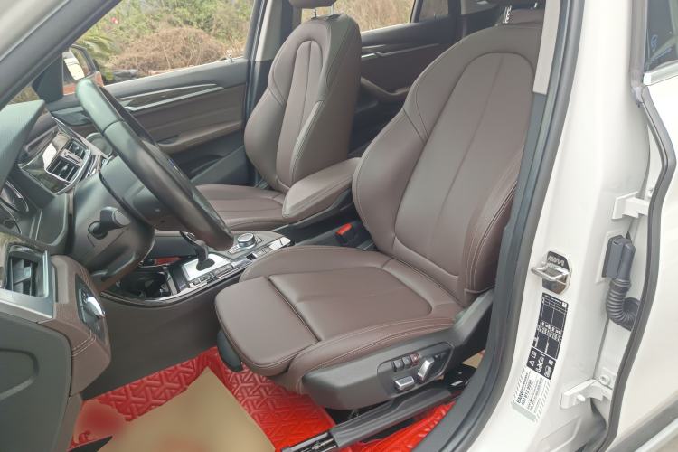Used BMW X1 2022 xDrive25Li Luxury Model Left Front Seat