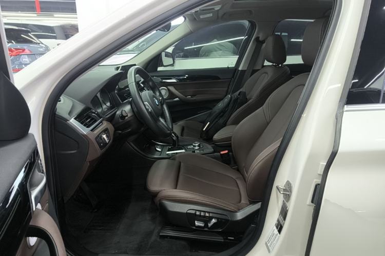Used BMW X1 2022 sDrive25Li Leading Model Left Front Seat