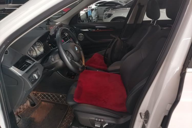 Used BMW X1 2022 sDrive20Li Fashion Model Left Front Seat