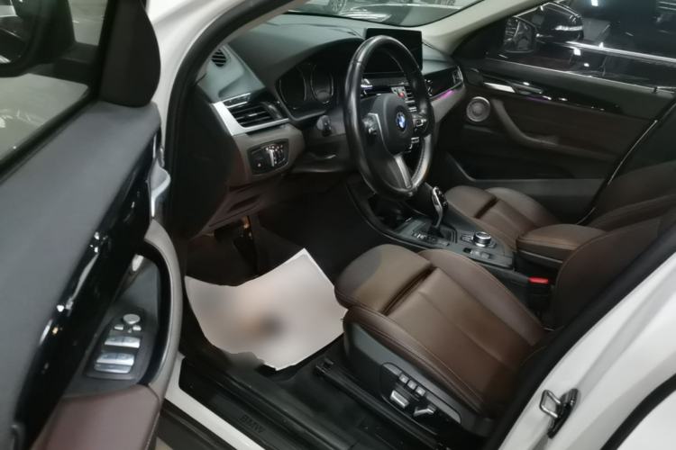Used BMW X1 2022 sDrive25Li Leading Model Left Front Seat
