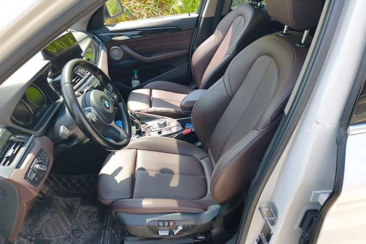 Used BMW X1 2022 sDrive25Li Leading Model Left Front Seat