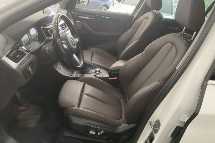 Used BMW X1 2022 sDrive25Li Leading Model Left Front Seat