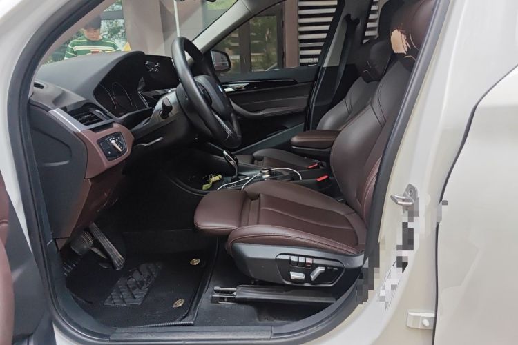 Used BMW X1 2022 sDrive20Li Fashion Model Left Front Seat