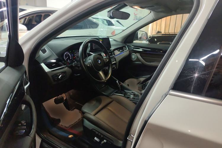 Used BMW X1 2022 sDrive25Li Leading Model Left Front Seat