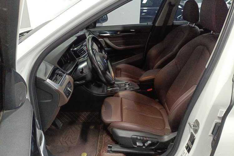 Used BMW X1 2022 sDrive25Li Leading Model Left Front Seat