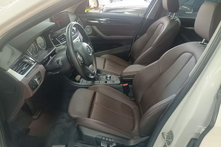 Used BMW X1 2022 sDrive20Li Fashion Model Left Front Seat