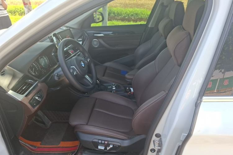 Used BMW X1 2022 sDrive25Li Leading Model Left Front Seat